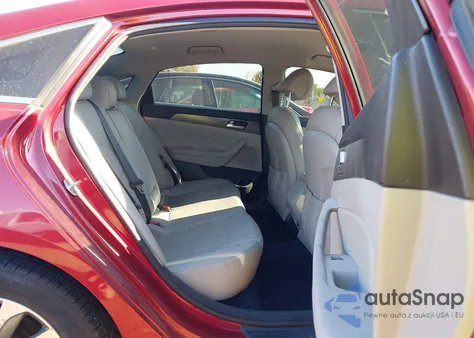 2015 Hyundai Sonata Sport z USA, uszkodzony, nr VIN 5NPE34AF4FH094340